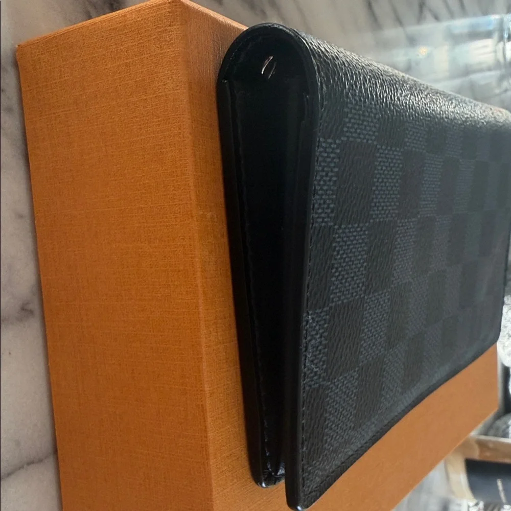 Louis Vuitton Brazza Graphite Damier Long Wallet - Picture 7 of 8
